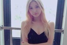 自拍热门爆料视频,网红背后的真实生活